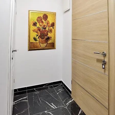 Apartment Nova *