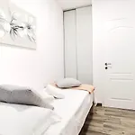 Nova Apartman