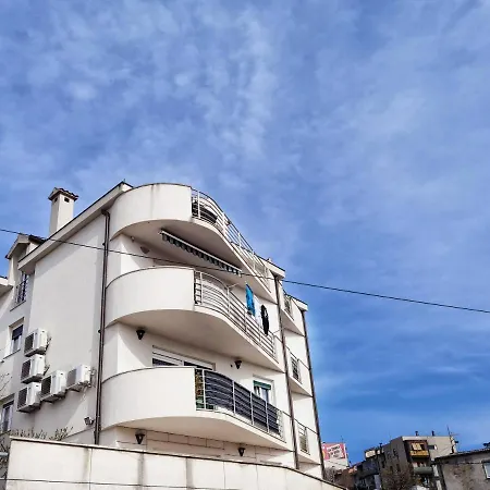 Nova Apartament